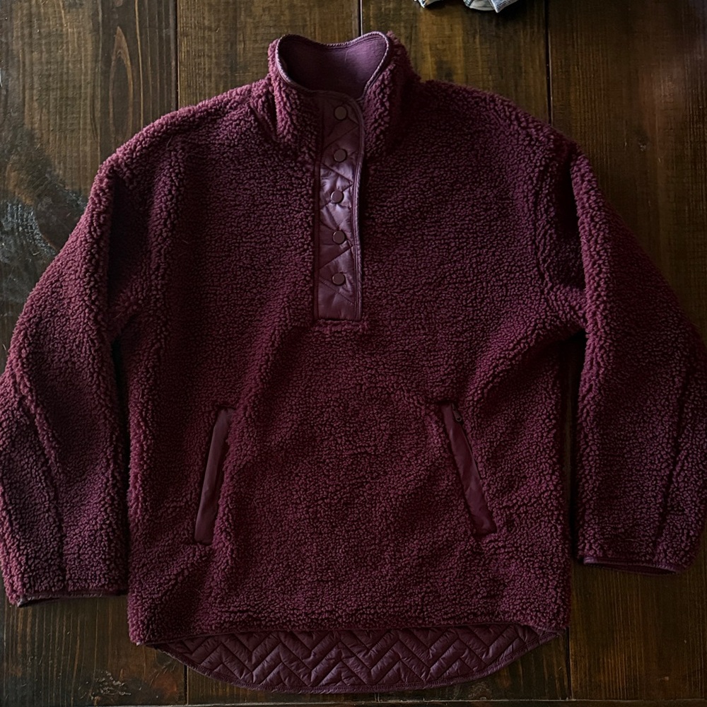 Athleta Women's Plush Sherpa Pullover - Deep Burgundy